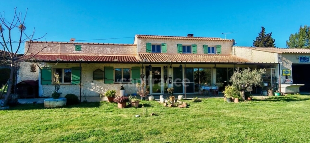 Photos 9 - Prestige - Propriete à vendre 5 pièces ARLES (13)