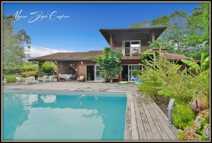 Photos 1 - Prestige - Propriété à vendre 7 pièces SOUSTONS (40) de 300 m² au calme avec dépendance