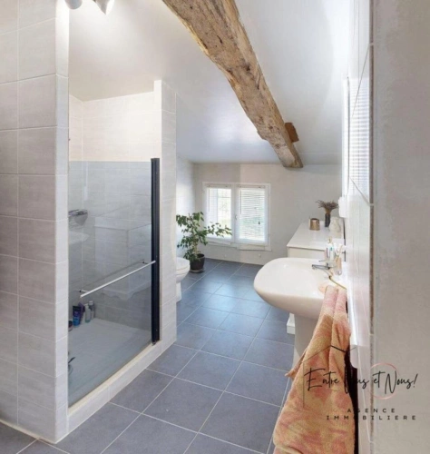 Photos 7 - Touristique - MAISON EN PIERRE SUR UNE PROPRIÉTÉ DE 8 HECTARES