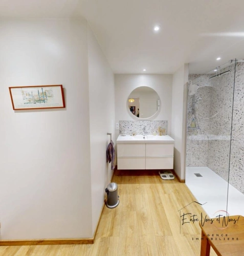 Photos 17 - Touristique - MAISON EN PIERRE SUR UNE PROPRIÉTÉ DE 8 HECTARES