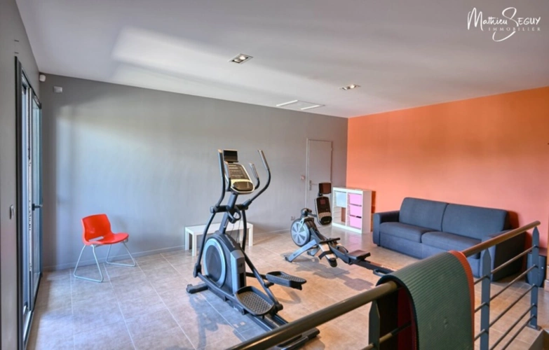 Photos 23 - Prestige - Propriete de Prestige à THURINS (69)