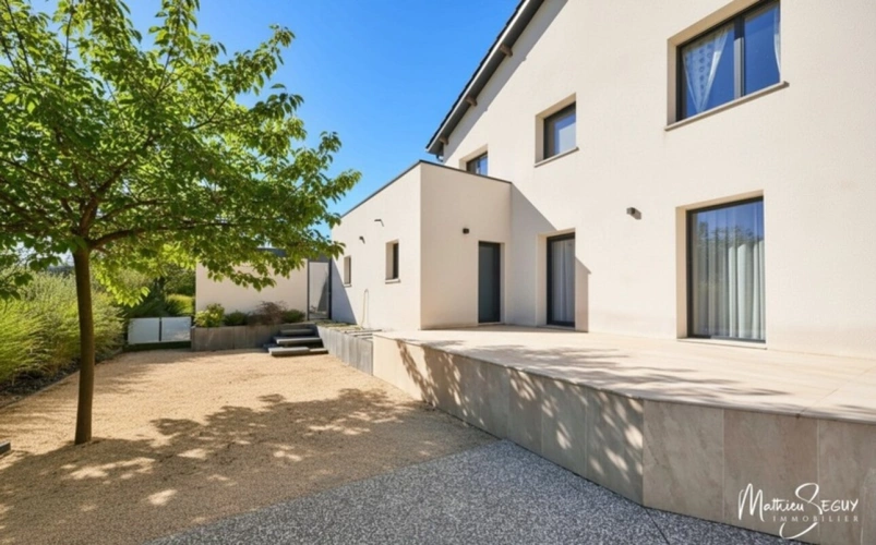 Photos 27 - Prestige - Propriete de Prestige à THURINS (69)