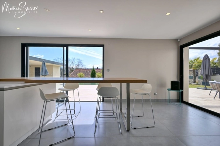 Photos 39 - Prestige - Propriete de Prestige à THURINS (69)