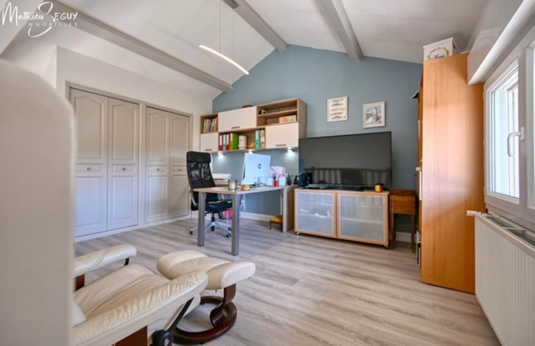 Photos 6 - Rurale - Propriété exceptionnelle à VALEILLE (42) avec parc agréamenté d'une piscine à débordement