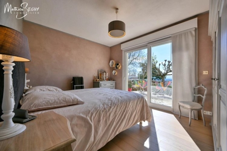 Photos 11 - Rurale - Propriété exceptionnelle à VALEILLE (42) avec parc agréamenté d'une piscine à débordement