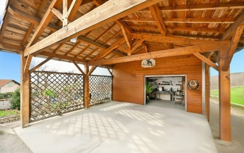 Photos 19 - Rurale - Propriété exceptionnelle à VALEILLE (42) avec parc agréamenté d'une piscine à débordement