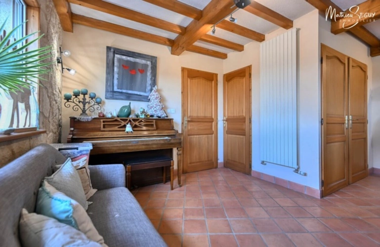 Photos 35 - Rurale - Propriété exceptionnelle à VALEILLE (42) avec parc agréamenté d'une piscine à débordement