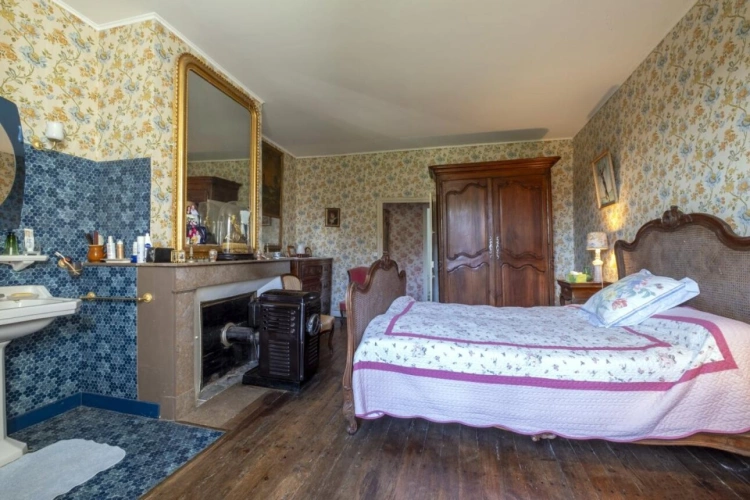 Photos 12 - Prestigious - House