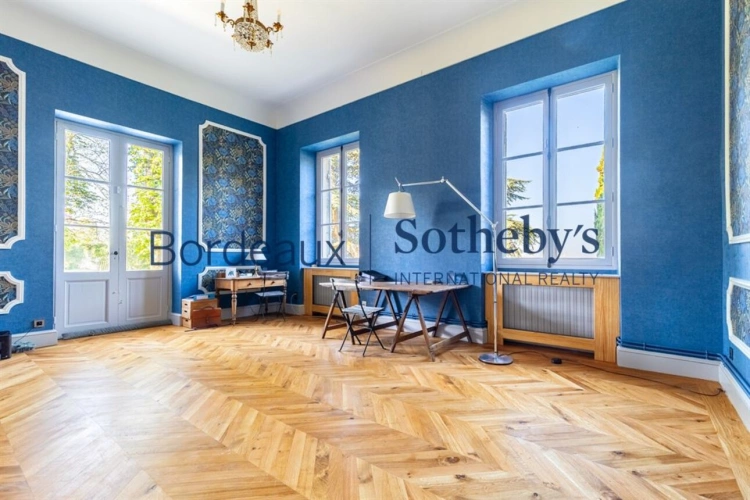 Photos 6 - Prestige - RARE - DOMAINE D'EXCEPTION AUX PORTES DE BORDEAUX, PARC & BOIS, PISCINE, TENNIS