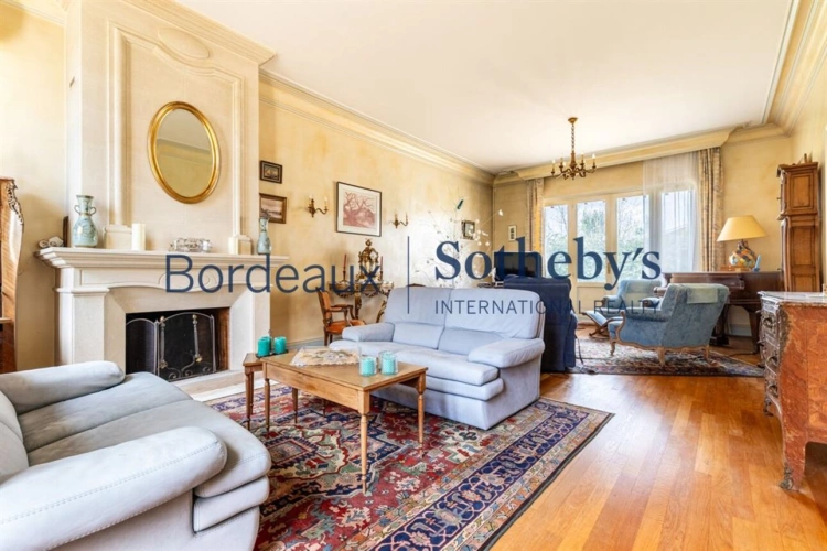 Photos 6 - Prestige - ENTRE-DEUX-MERS - SOMPTUEUSE PROPRIÉTÉ XVIII° - 1,2 HA - PISCINE - DÉPENDANCES