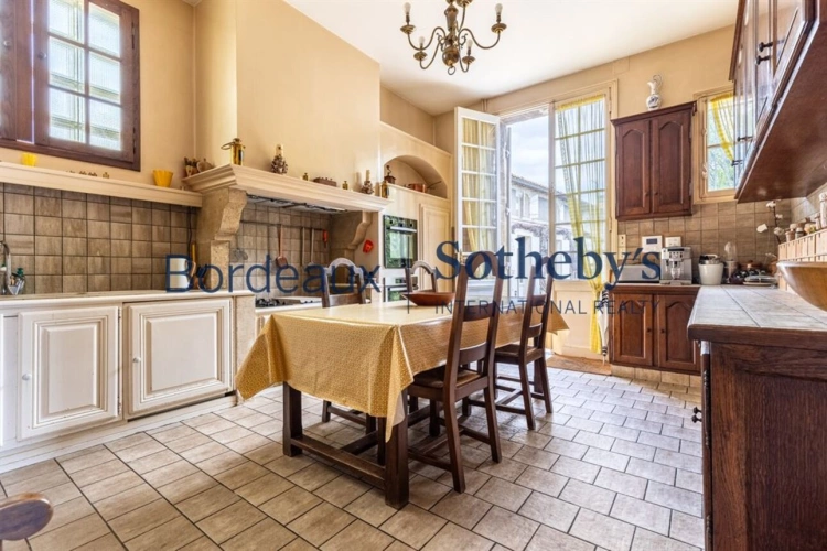 Photos 7 - Prestige - ENTRE-DEUX-MERS - SOMPTUEUSE PROPRIÉTÉ XVIII° - 1,2 HA - PISCINE - DÉPENDANCES