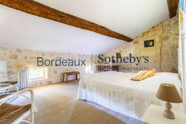 Photos 14 - Prestige - SOMPTUEUSE PROPRIÉTÉ XVIII° - 30 HA - PISCINE - DÉPENDANCES