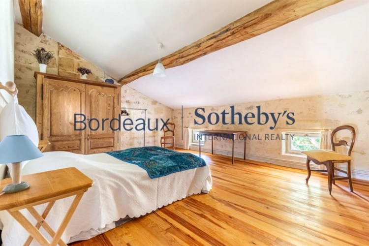 Photos 15 - Prestige - SOMPTUEUSE PROPRIÉTÉ XVIII° - 30 HA - PISCINE - DÉPENDANCES