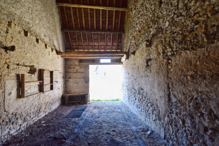 Photos 6 - Rurale - GRANGE de 43 m2 SAINT SERNIN DU PLAIN (71)