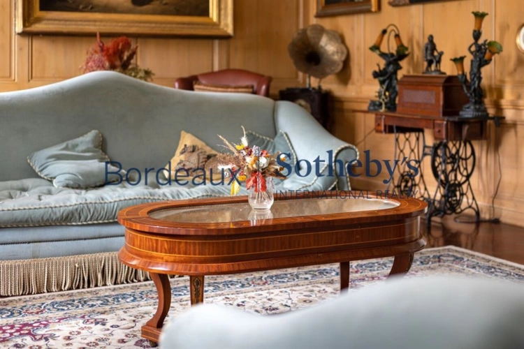 Photos 7 - Viticole - MAGNIFIQUE CHÂTEAU HÔTEL HISTORIQUE ET VIGNOBLE TRÈS PROCHE DE BORDEAUX