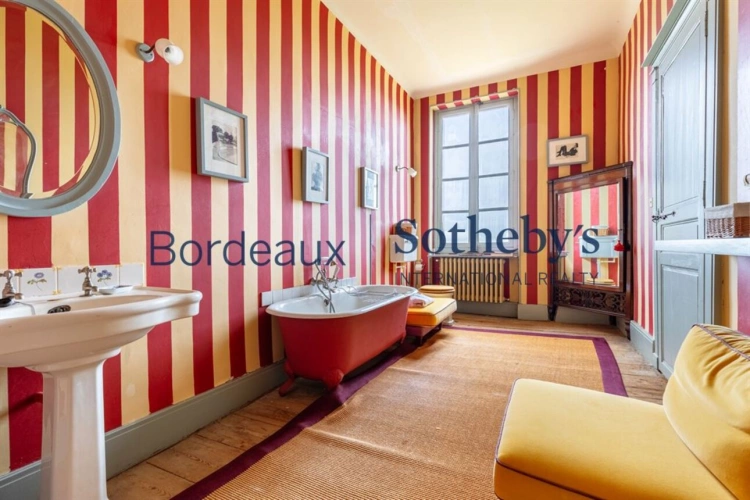 Photos 9 - Prestigious - EXCLUSIVITY - MONBAZILLAC - EXCEPTIONAL 42-HECTARE HISTORIC ESTATE WITH 360° PANORAMIC VIEWS