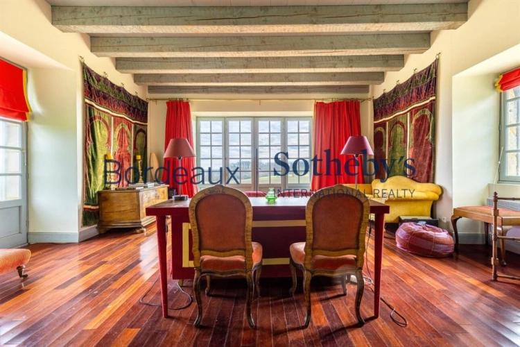 Photos 17 - Prestigious - EXCLUSIVITY - MONBAZILLAC - EXCEPTIONAL 42-HECTARE HISTORIC ESTATE WITH 360° PANORAMIC VIEWS
