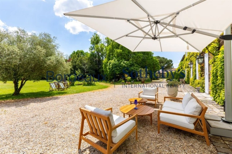 Photos 5 - Rural - BORDEAUX 40MN - STUNNING 18th CHARTREUSE - 1.3 HECTARES PARK - 9 BEDROOMS - MAGNIFICENT RENOVATION