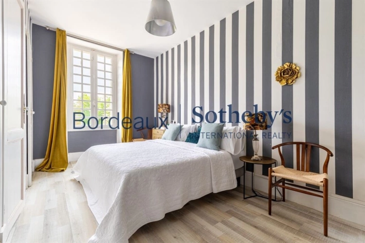 Photos 12 - Rural - BORDEAUX 40MN - STUNNING 18th CHARTREUSE - 1.3 HECTARES PARK - 9 BEDROOMS - MAGNIFICENT RENOVATION