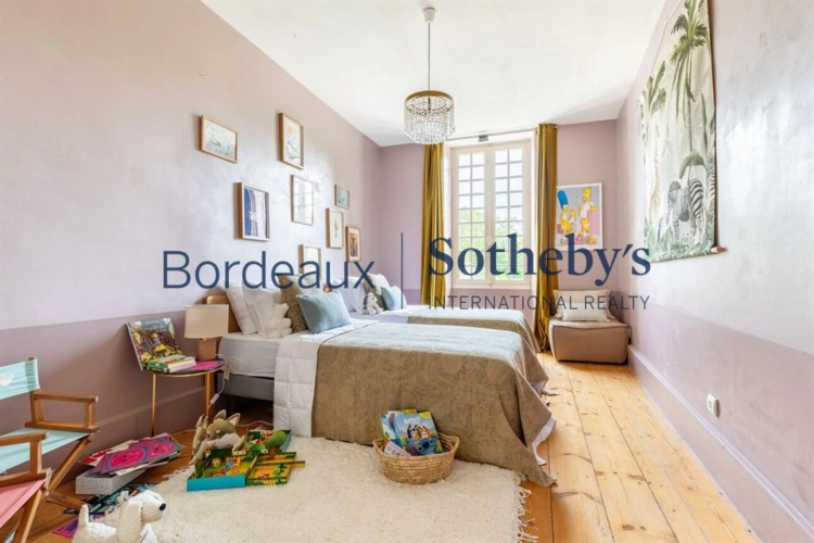 Photos 13 - Rural - BORDEAUX 40MN - STUNNING 18th CHARTREUSE - 1.3 HECTARES PARK - 9 BEDROOMS - MAGNIFICENT RENOVATION
