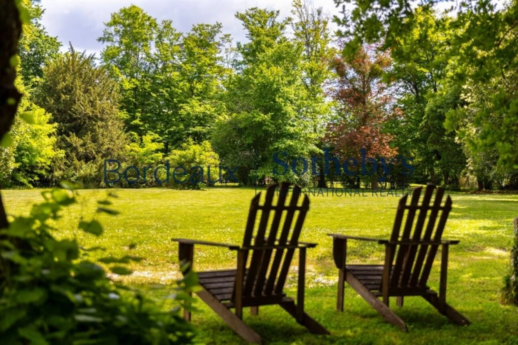 Photos 15 - Rural - BORDEAUX 40MN - STUNNING 18th CHARTREUSE - 1.3 HECTARES PARK - 9 BEDROOMS - MAGNIFICENT RENOVATION