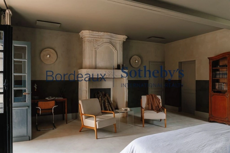 Photos 7 - Prestige - CHÂTEAU XVIII° - PISCINE - SPA - DÉPENDANCES - DOMAINE ÉQUESTRE