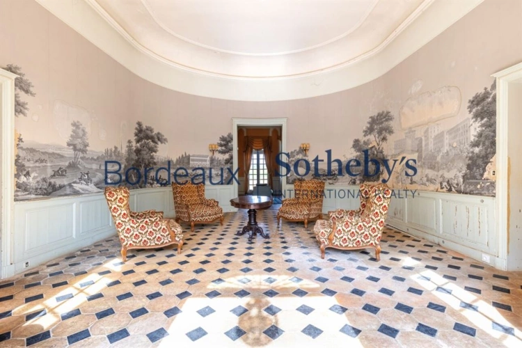 Photos 7 - Prestige - BORDEAUX 15 MINUTES - ENTRE-DEUX-MERS - PROPRIÉTÉ HISTORIQUE - 16 HA - 700M2 - CHARTREUSE