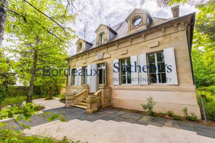 Photos 4 - Viticole - VIGNOBLE DE 2,7 HA AU COEUR DE LA PRESTIGIEUSE APPELLATION DE POMEROL