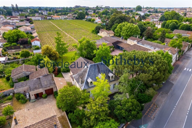 Photos 5 - Viticole - VIGNOBLE DE 2,7 HA AU COEUR DE LA PRESTIGIEUSE APPELLATION DE POMEROL