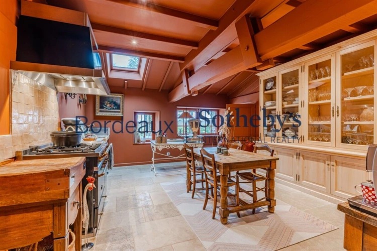 Photos 7 - Rural - FAVOURITE PICK – 50 MIN FROM BORDEAUX – 10 MIN FROM LANGON & BAZAS – MAGNIFICENT RESTORED FARMHOUSE
