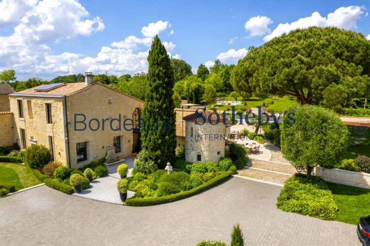 Photos 3 - Prestigious - EXCEPTIONAL PROPERTY ON THE OUTSKIRTS OF BORDEAUX...
