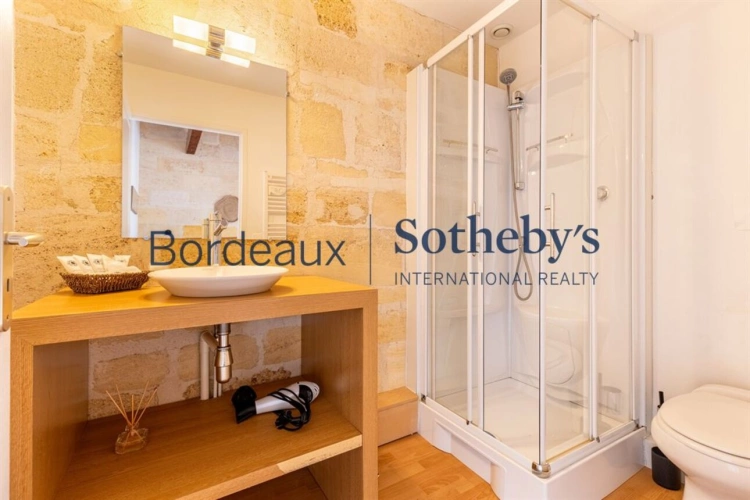 Photos 10 - Prestige - EXCLUSIVITÉ - RARE - CHÂTEAU & VIGNES AUX PORTES DE BORDEAUX