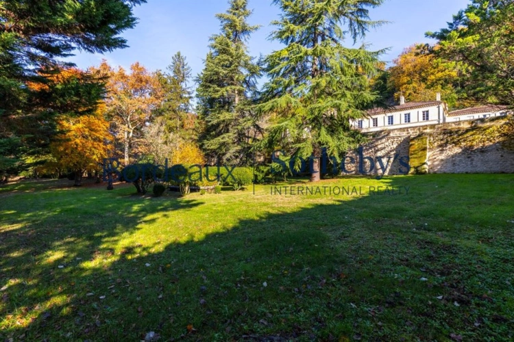 Photos 10 - Rural - BORDEAUX RIVE DROITE - EXCEPTIONAL PROPERTY AT THE GATES OF BORDEAUX