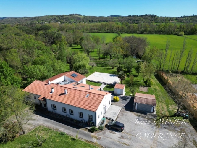 Photos 1 - Rurale - Propriété d'Exception à vendre 8 pièces REVEL (31)