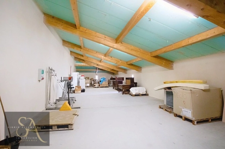 Photos 3 - Agricole - Bâtiment viticole , terres et matériel d’exploitation – 48 ha Proche Narbonne