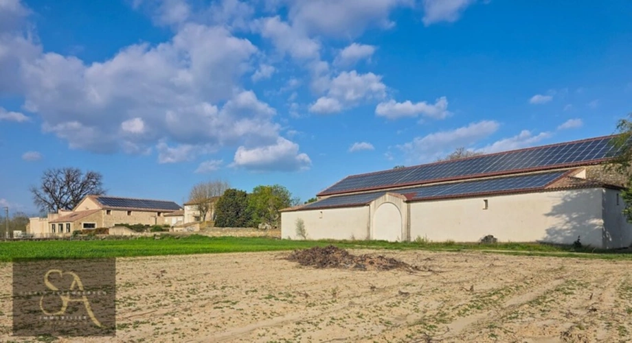 Photos 5 - Prestige - Domaine viticole & touristique de prestige – 63 ha – Proche Méditerranée