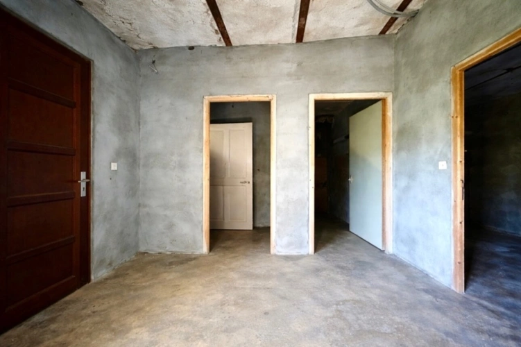 Photos 10 - Rurale - SAINT JEAN DE LA PORTE (73) - GRANGE sur parcelle de 168 m2