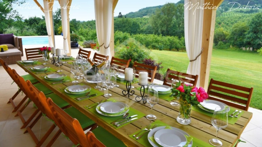 Photos 18 - Prestige - Domaine de prestige avec manoir, gîte et cottage sur 2,2 hectares de terrain paysager – Lot-et-Garonne