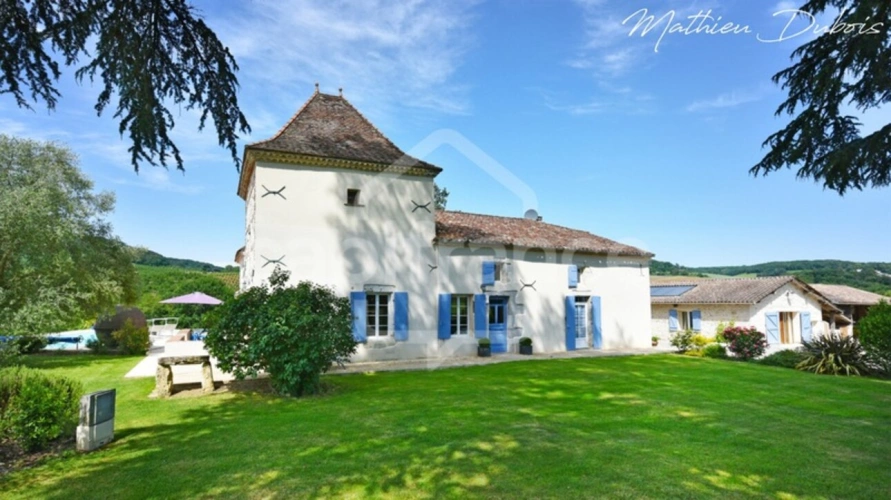 Photos 19 - Prestige - Domaine de prestige avec manoir, gîte et cottage sur 2,2 hectares de terrain paysager – Lot-et-Garonne