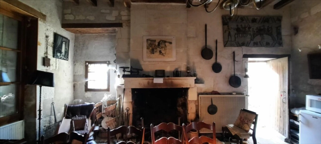 Photos 16 - Rurale - Nord Indre, ferme fortifiée à rénover