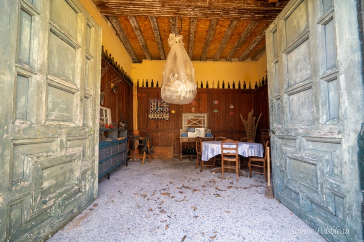 Photos 17 - Rurale - Exceptionnel au coeur de Saumur et des bords de loire une demeure de 375 m² - dépendances - Garages - jardin -1439m²