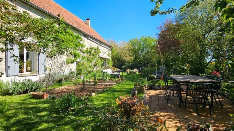 Photos 2 - Rurale - A vendre Corps de Ferme MORVILLE EN BEAUCE (45)