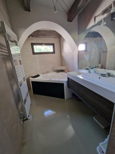 Photos 30 - Prestige - Propriete VILLA avec PISCINE et  PARC vendre 8 pièces secteur SAIGNON (84)