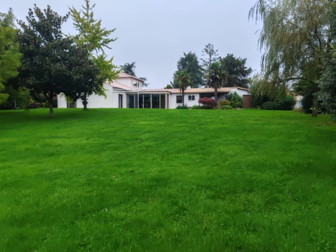 Photos 20 - Rurale - Propriete à vendre 12 pièces L'OIE (85)