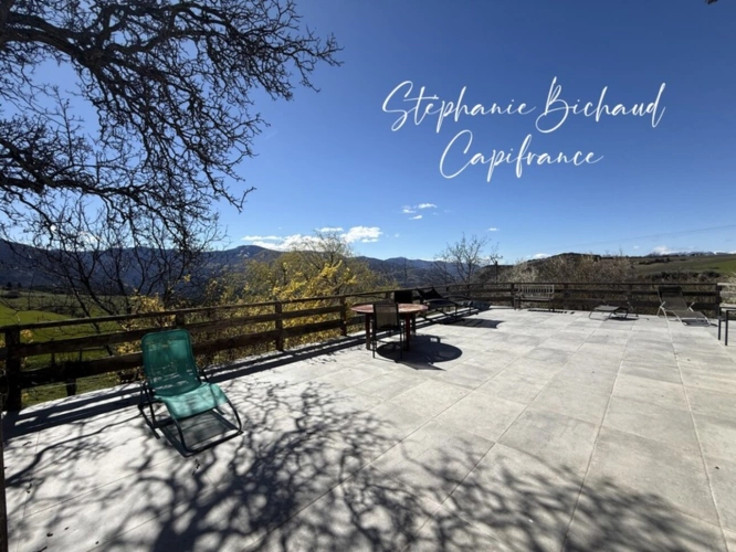 Photos 12 - Prestige - Propriete à vendre 9 pièces JARJAYES (05) dépendances zone touristique 1,8 hectare