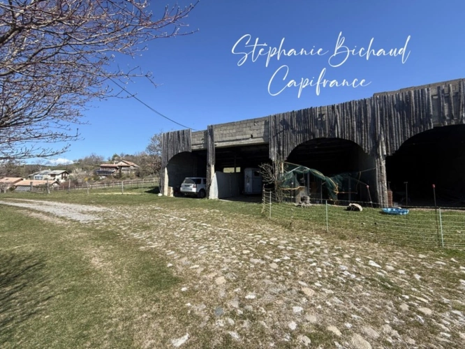 Photos 17 - Prestige - Propriete à vendre 9 pièces JARJAYES (05) dépendances zone touristique 1,8 hectare