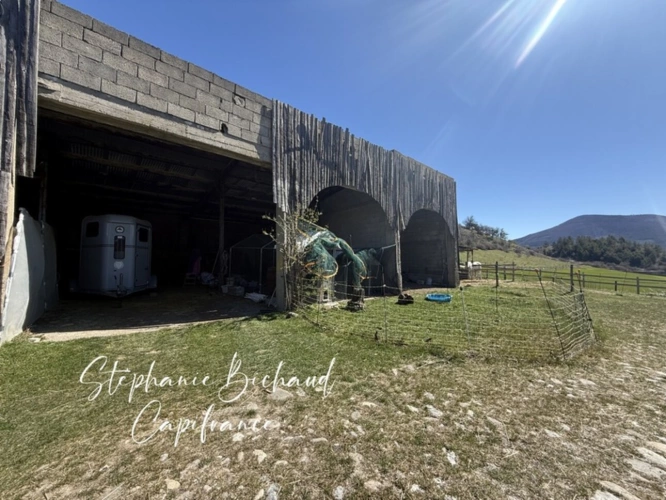 Photos 45 - Prestige - Propriete à vendre 9 pièces JARJAYES (05) dépendances zone touristique 1,8 hectare