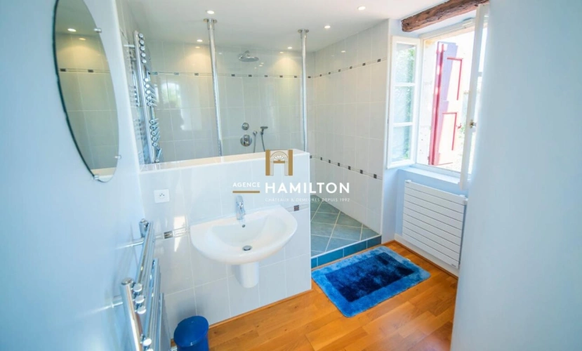 Photos 9 - Prestige - Maison de maître