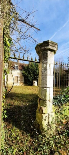 Photos 10 - Rurale - Nord Indre, ferme fortifiée à rénover