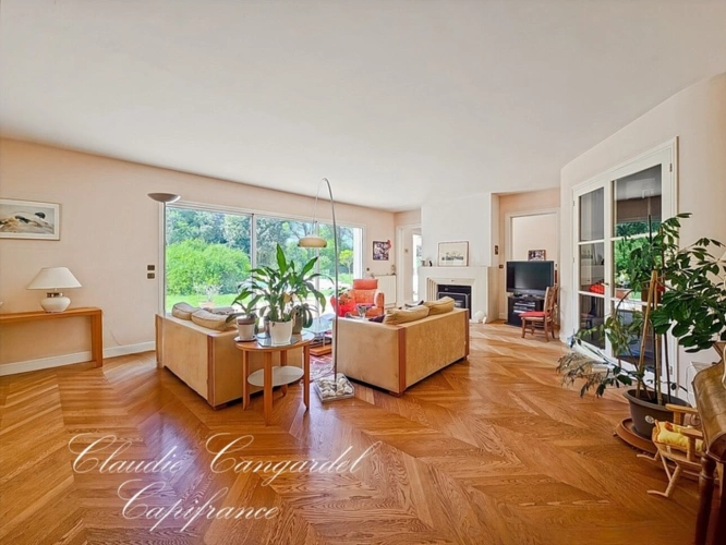 Photos 5 - Prestige - Magnifique propriété de 7 pièces alliant espace, élégance et cadre verdoyant à seulement 10' de LA ROCHELLE